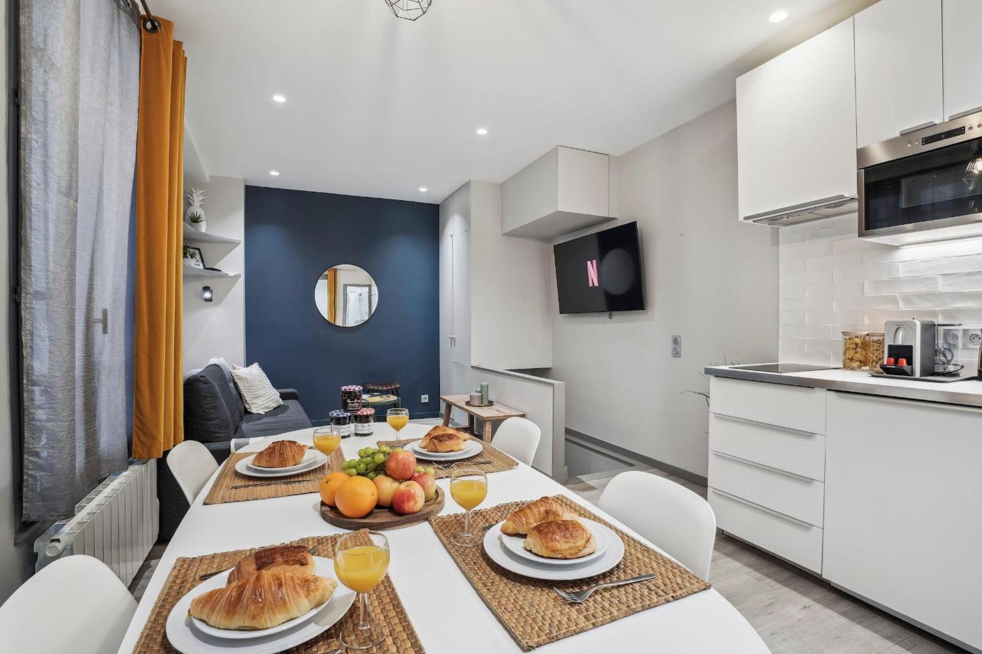Eiffel Tower & Invalides - 1br - Cityapartmentstay Appartement Parijs